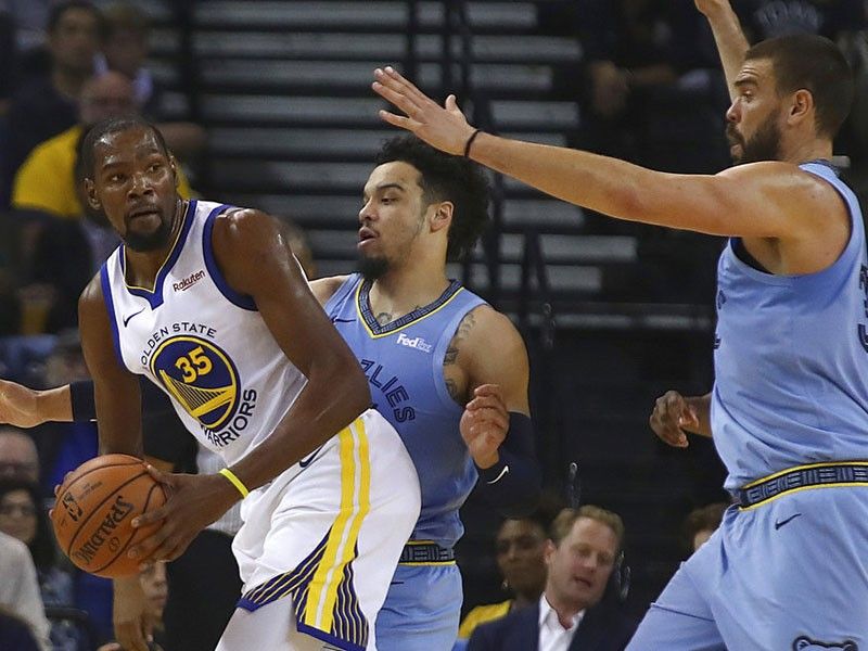 Warriors use big third quarter to rout Grizzlies