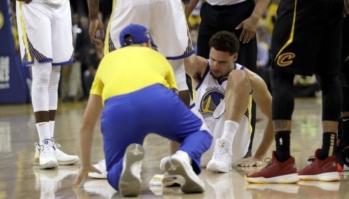 Klay Thompson expects to play Finals Game 2 with sore ankle