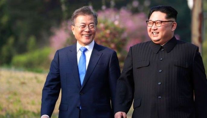 N. Korea glorifies summit with South; analysts less sure