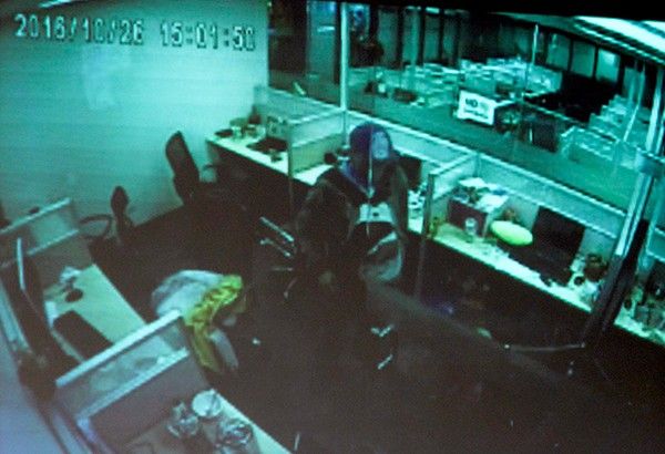 Bato sacks cops in Lacson video
