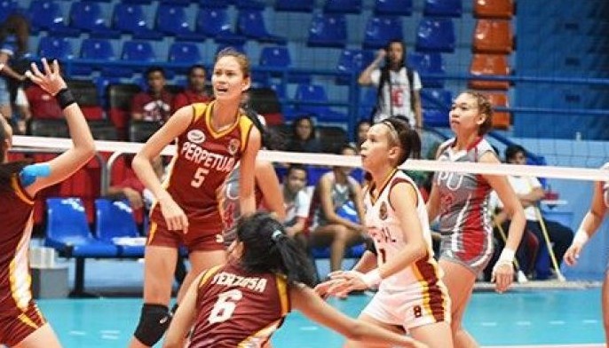 Lady Altas, Red Spikers asam ang krusyal na panalo
