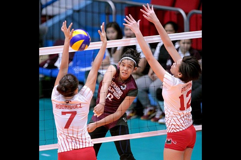 Lady Spikers, Maroons win, join NU at helm