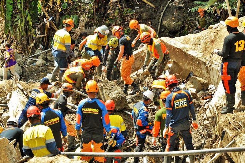 1 pang bangkay narekober  sa Natonin, 10 pa missing