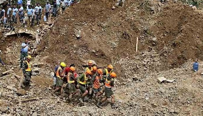 PAGASA advises public to be vigilant of possible landslides amid &lsquo;Paeng&rsquo;