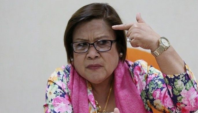 House threatens De Lima with arrest