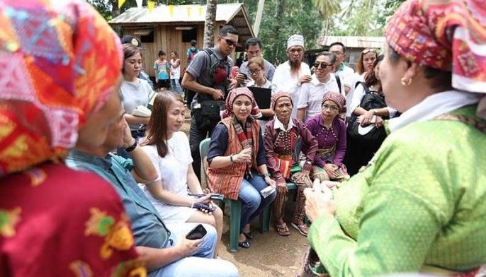 Robredo camp to appeal P50,000 fine for violation of gag order