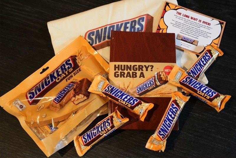 Survive the long wait with Snickers Oats