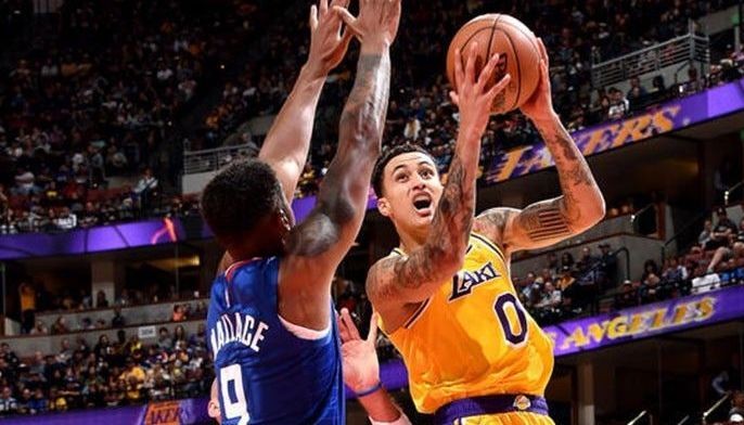 Lou Williams nagbida sa Clippers