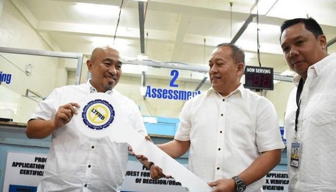 Colorum PUVs in new LTFRB-7 chief&rsquo;s radar