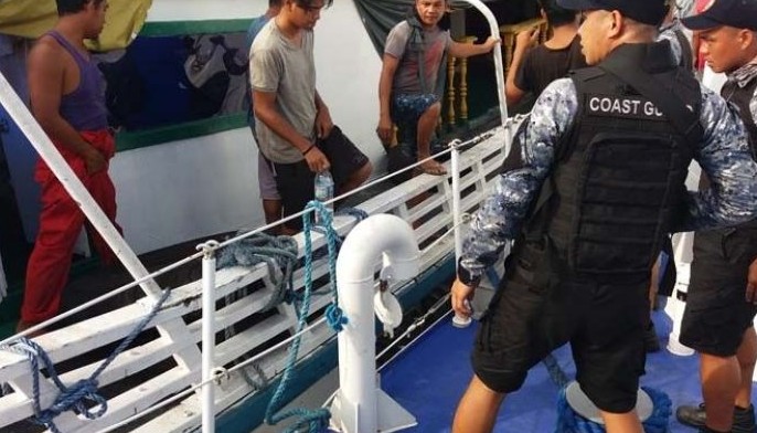 Coast Guard confiscates P270K in smuggled cigarettes