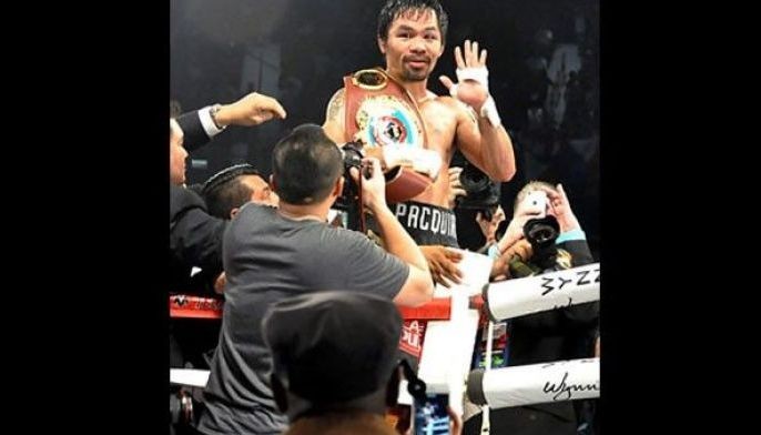 Thumbs-up for rematch? Pacquiao, Mayweather hint at it