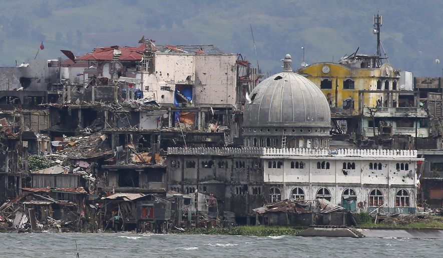 Allow Marawi residents to rebuild homes on same site, says Kiko