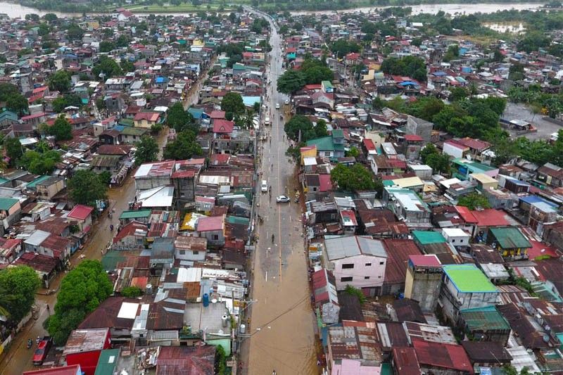 Palace urges flood-hit residents to stay in evacuation centers