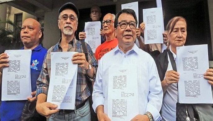 Petitioners ask SC to reconsider Marcos burial ruling