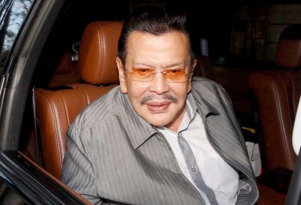 Erap looking for running mate