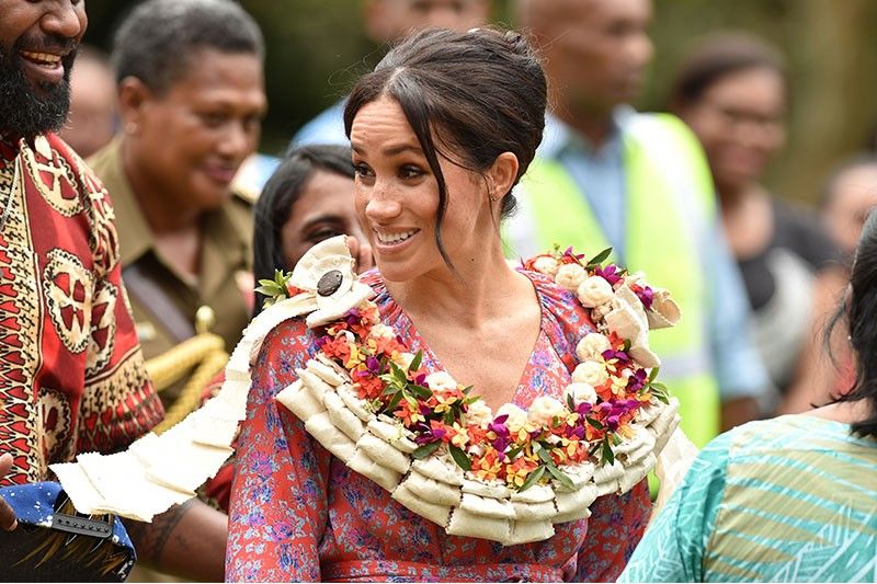 Meghan takes spotlight in Fiji to back female education