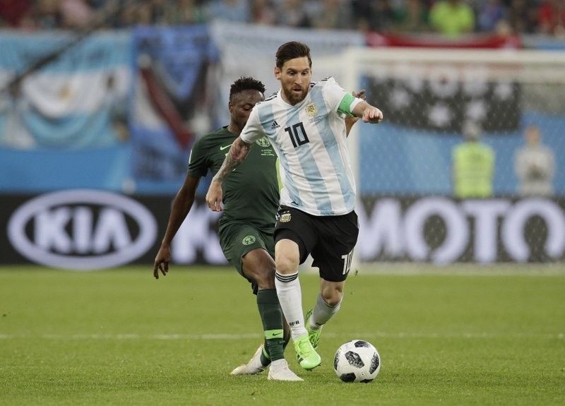 Messi finally scores, Argentina advances at World Cup