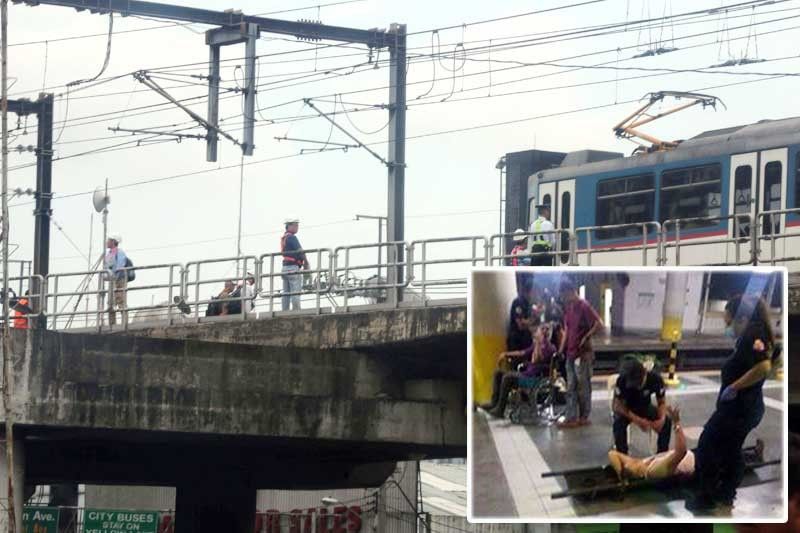 8 MRT workers hurt in mishap