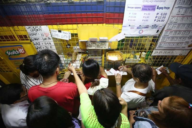 6/58 Ultra Lotto prize to hit P727 M