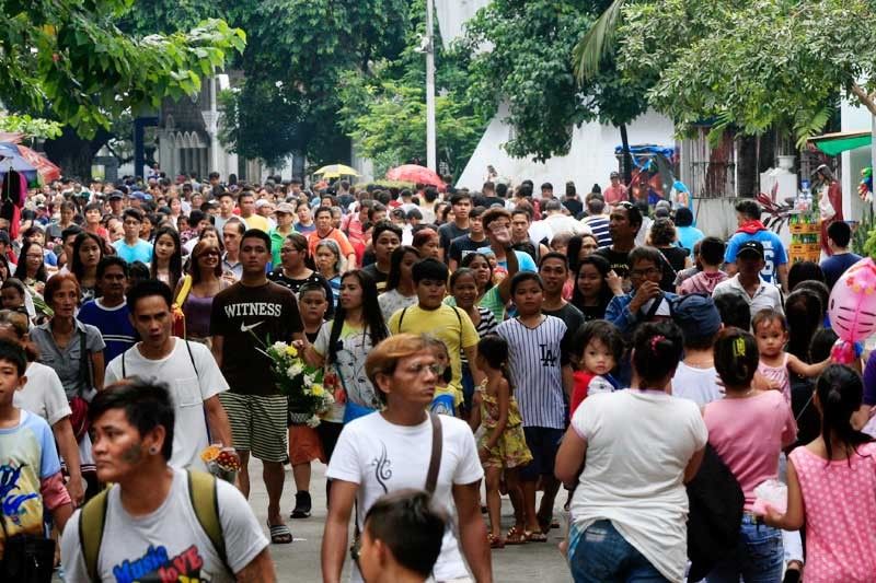 Manila North cemetery issues advisory for Undas