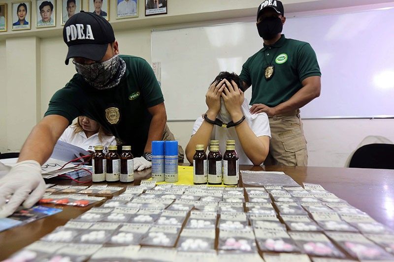 Bank worker nabbed for P1 million party drugs