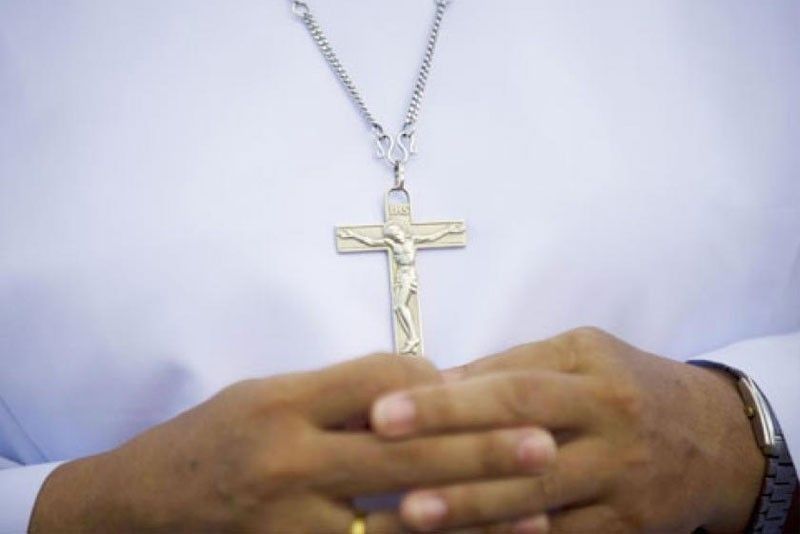 Priest accused of molesting altar boys moved to BI jail