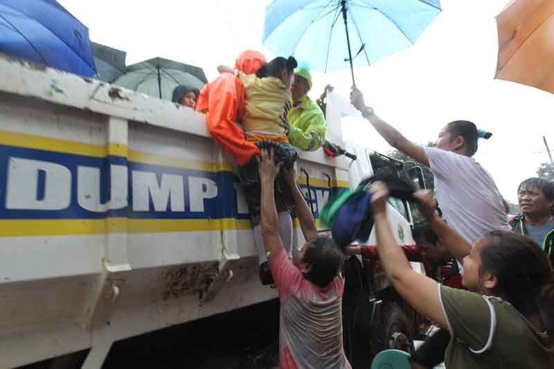 Force evacuation sa Marikina ipinatupad