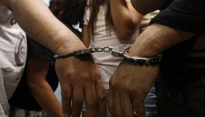 13 katao huli sa &lsquo;drug den&rsquo; sa Marikina