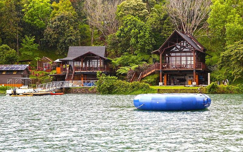 Calirayaâs self-sustaining & most famous lake house