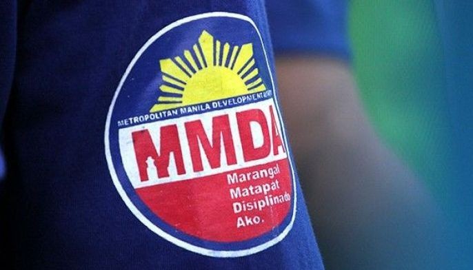 MMDA: Suspend barangay officials who tolerate illegal parking