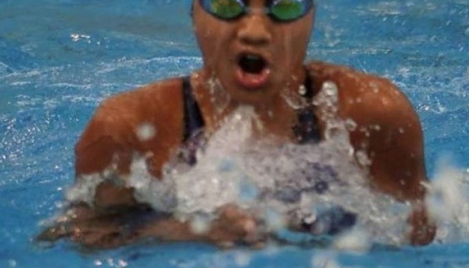 Mojdeh lalangoy sa SEA Age Group C&rsquo;ship