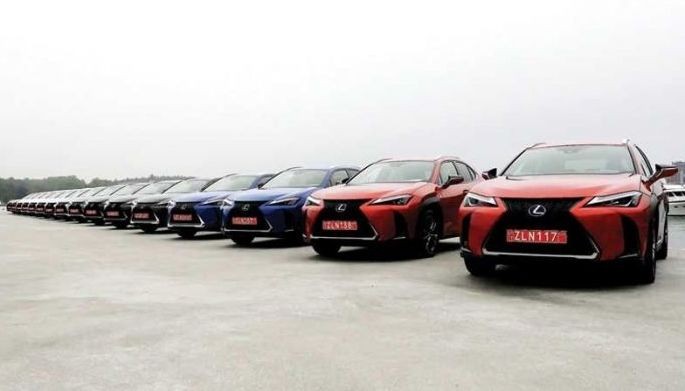 Meeting and driving the Lexus UX in Stockholm