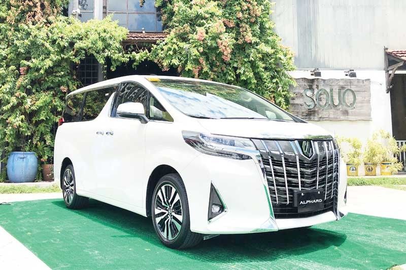 The king, upgraded: 2018 Toyota Alphard