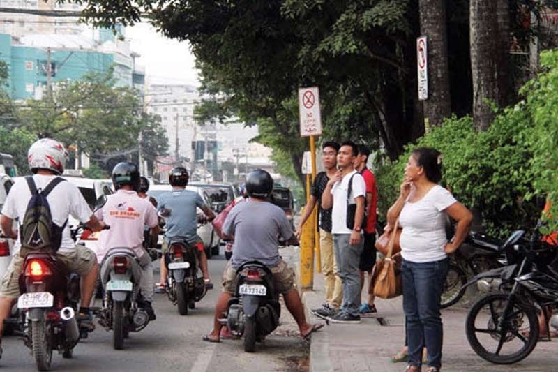 Menor nga nagmotor patay sa bangga
