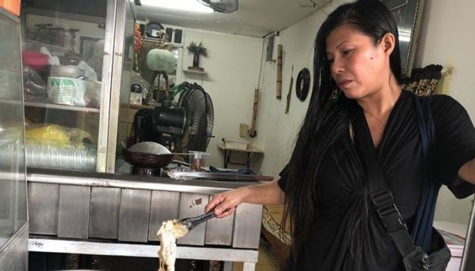 Nanghihingi ng tulong kay Coco , Mystica nabubuhay na lang  sa pagtitinda ng fried chicken
