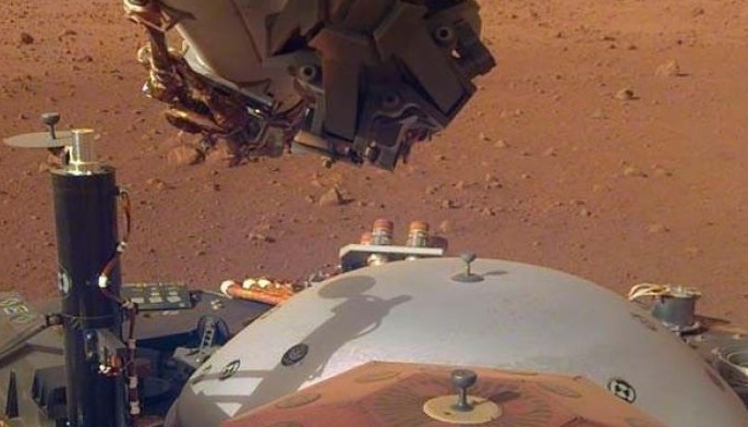 NASA's InSight lander 'hears' wind on Mars