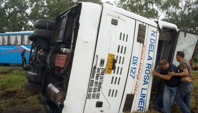 57 hurt in Batangas road mishap
