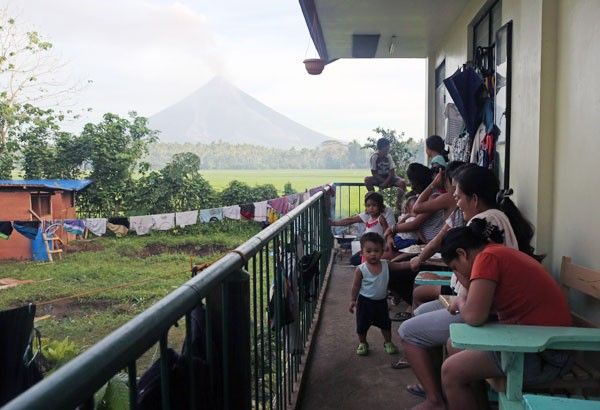 Remaining Mayon evacuees sent home