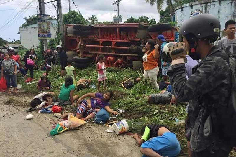 7 dead, 64 hurt in Zamboanga del Sur road accident