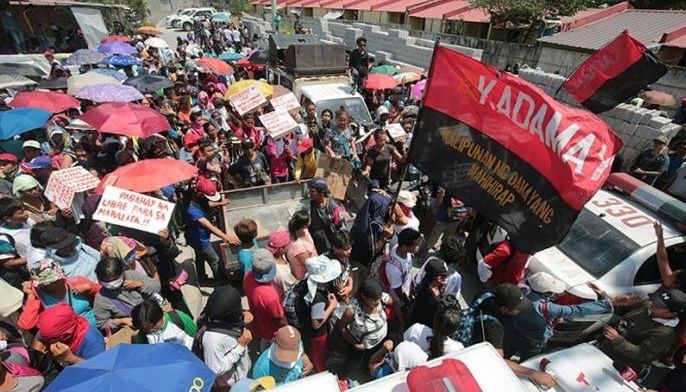 Kadamay members storm Rizal housing project