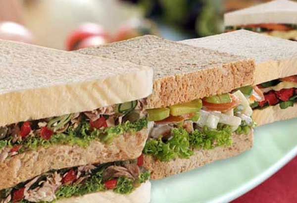 Sandwiches down over 300 in Bataan