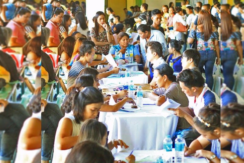 Labor day job fairs; Hundreds of Cebuanos got hired âon the spotâ