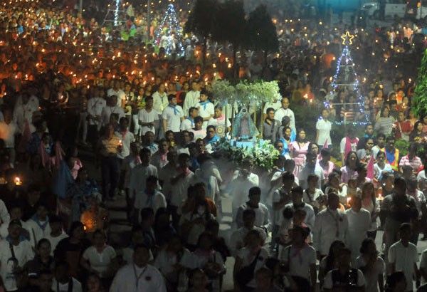 Despite security concerns, weather: 800K join in walk