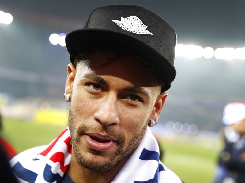 Neymar wins French league's Player of the Year award