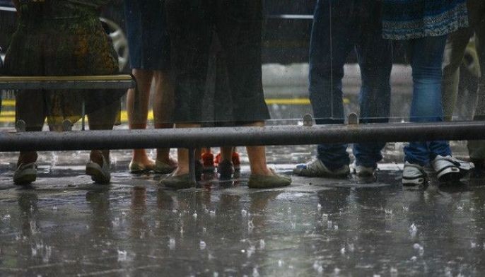 8 dead, 2 missing in Typhoon Lawin's wake