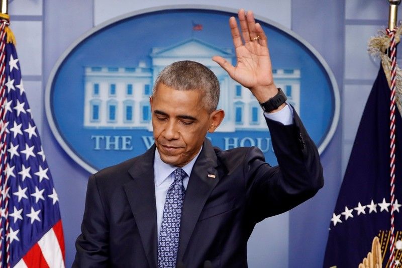 So long from White House: Obama aims final messages at Trump