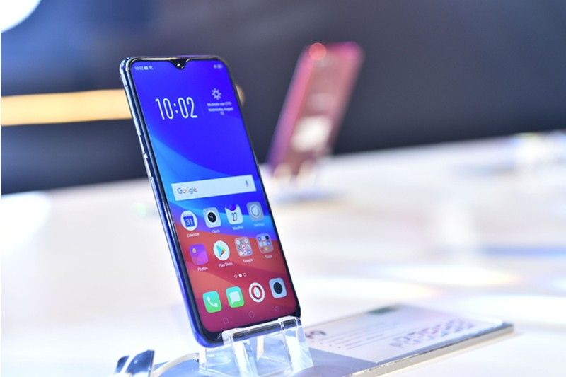 Oppo F9 elevates smartphone standard with revolutionary features