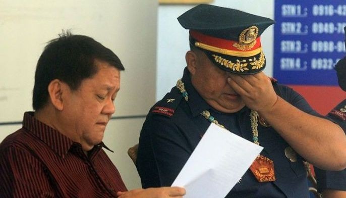 As Tomas tags Sinas &lsquo;Enemy of Cebu&rsquo;: Balili buddies may be sacked