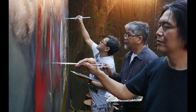 Here, There, and Nowhere: Elmer Borlongan, Manny Garibay, and Mark Justiniani Paint a Nation Set in Limbo