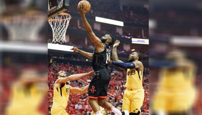 Rockets sa game 1